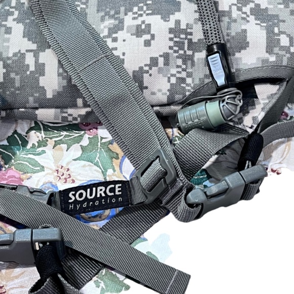 Source Tactical Hydration Backpack Camouflage - Picture 6 of 14